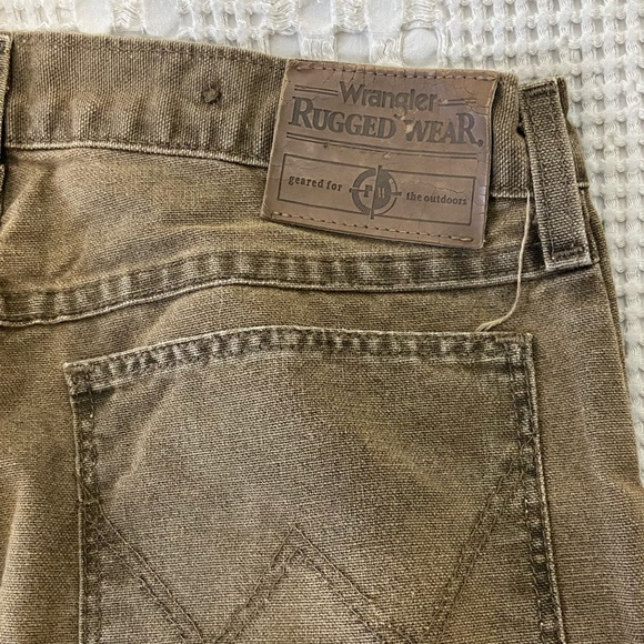 Wranglers Rugged Wear Jeans - Picture 4 of 8